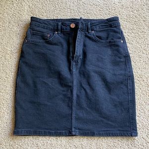 H&M black jean skirt